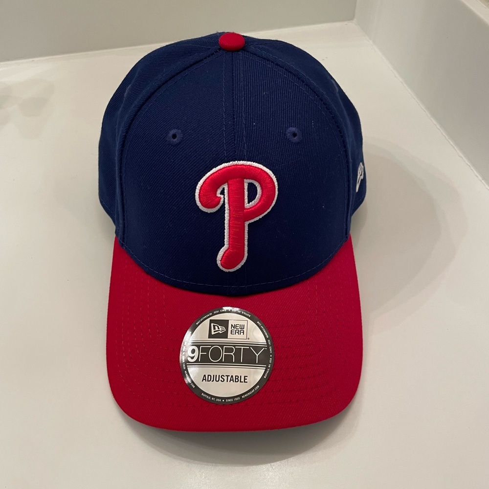 Brand new with tags New Era Phillies The League Cap